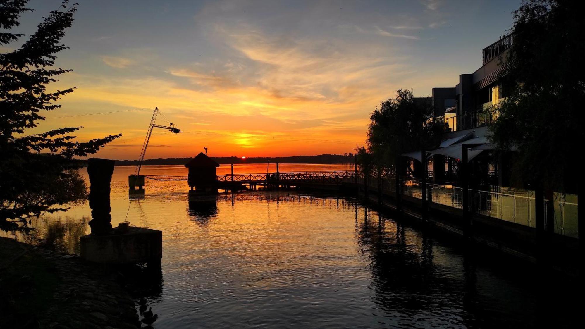 Nice River - Mazuria Apartamenty Оструда Экстерьер фото